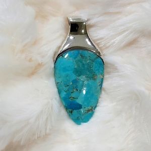 Turquoise Pendant Barse